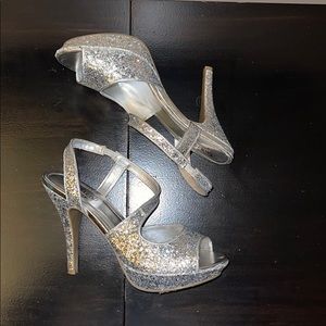 GLITTER SUPER HOUR GLASS HEELS (Shoes/Heels)